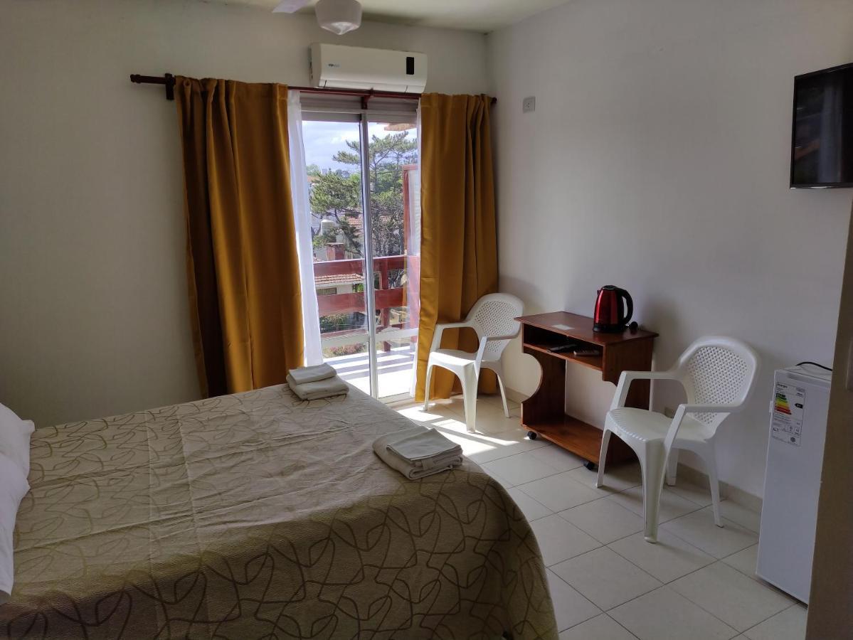 Hosteria Ymaz Villa Gesell Esterno foto