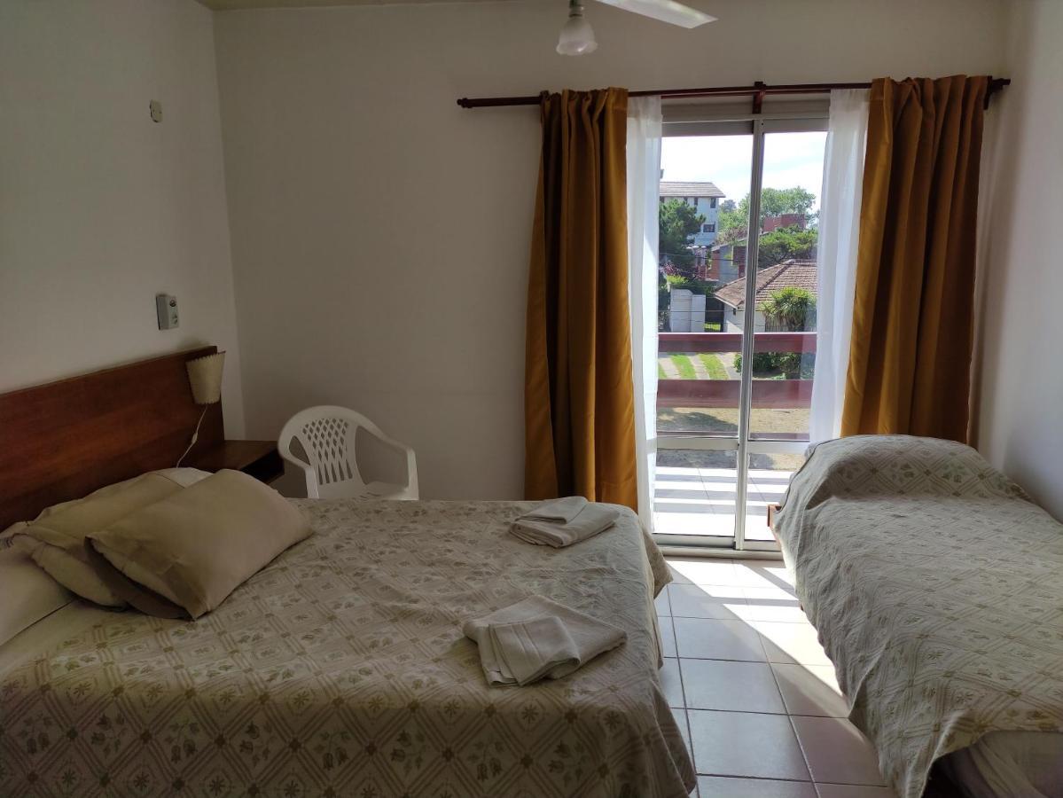 Hosteria Ymaz Villa Gesell Esterno foto