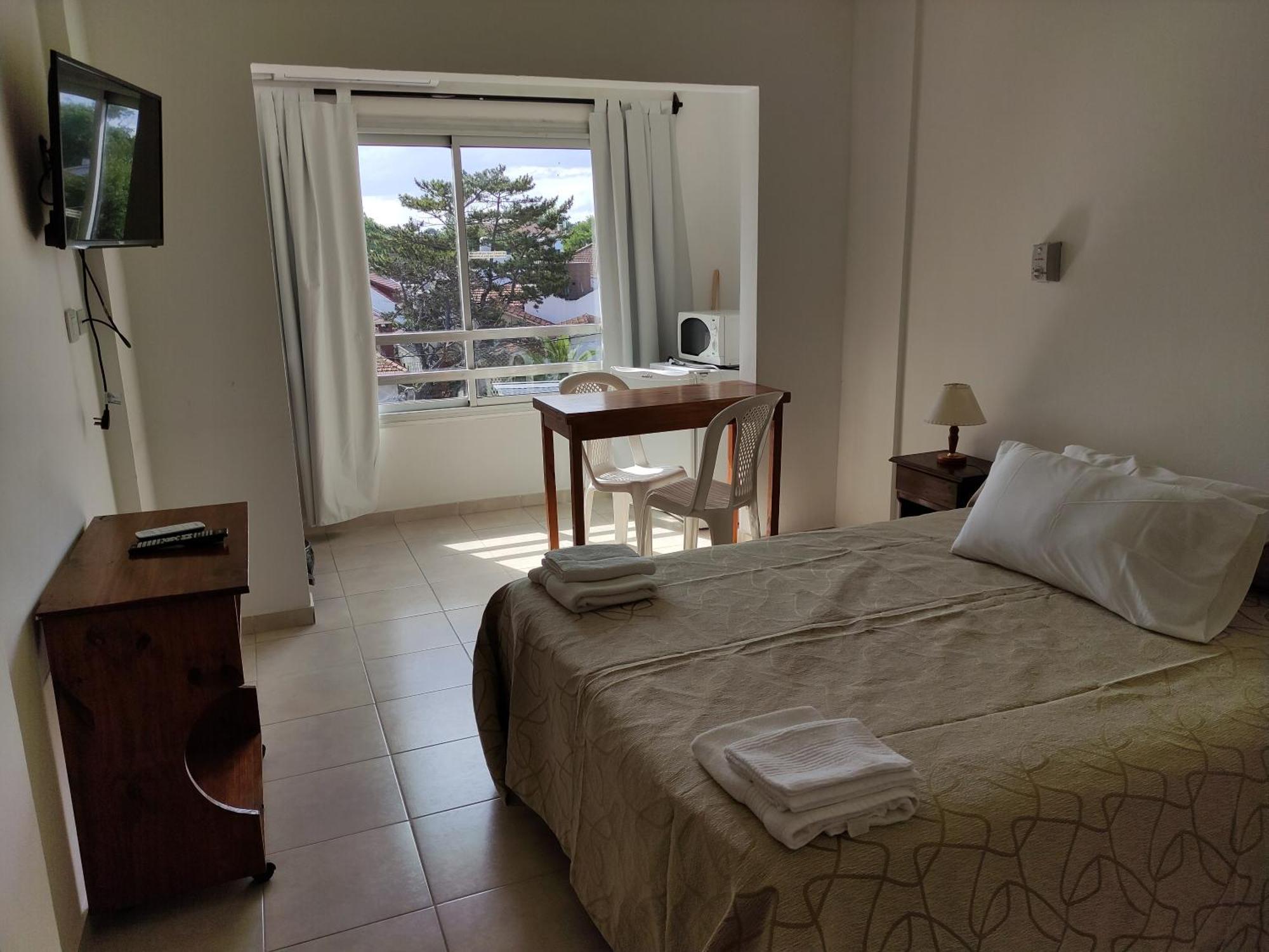 Hosteria Ymaz Villa Gesell Esterno foto