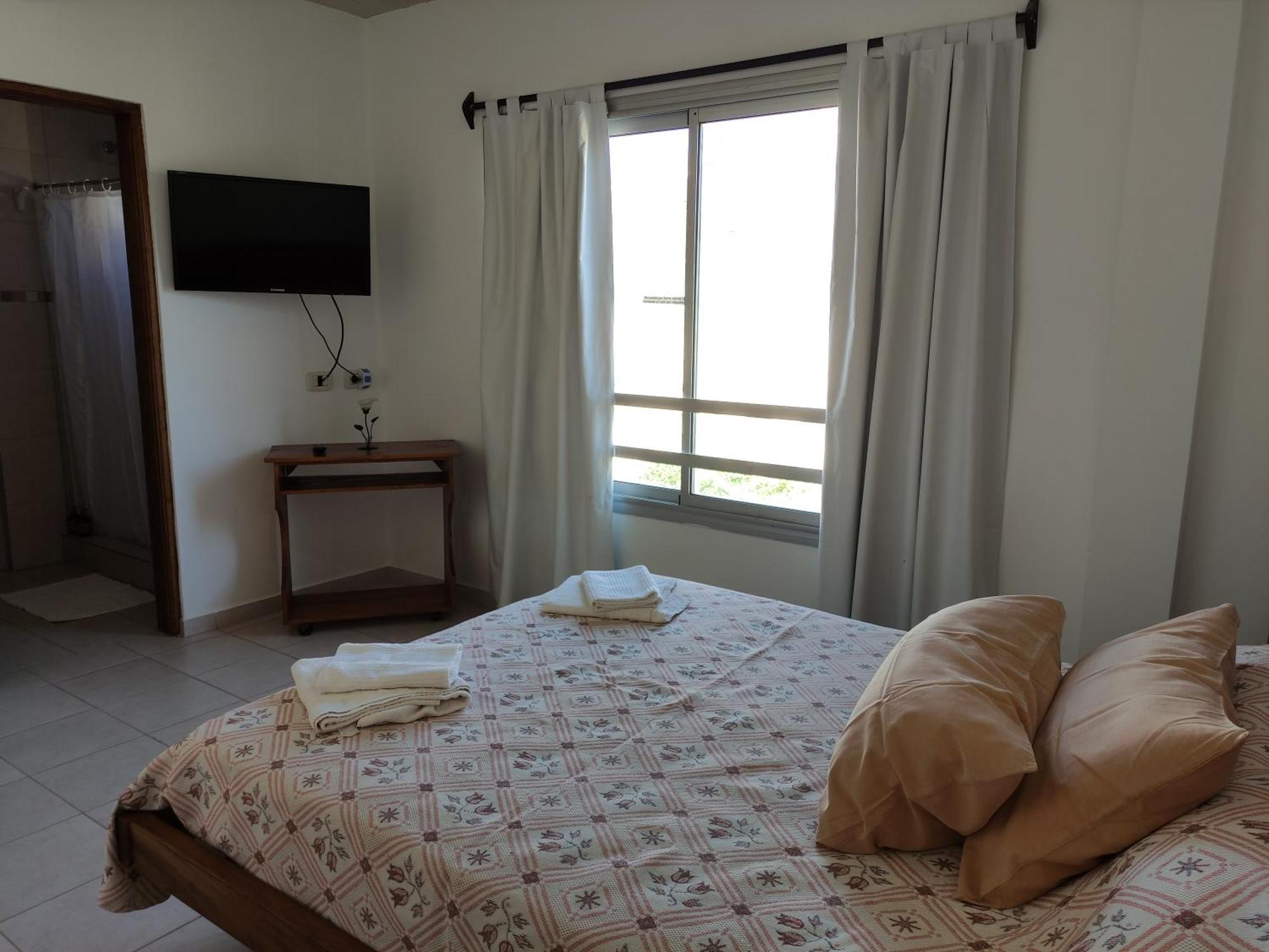 Hosteria Ymaz Villa Gesell Esterno foto